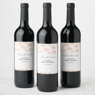 Etiqueta Para Botella De Vino Ella está en Nube 9 Desfile de novia minimalista p