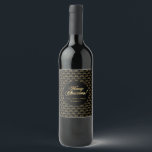 Etiqueta Para Botella De Vino Faux Christmas Elegant Faux Relieve metalizado dor<br><div class="desc">Feliz Navidad Elegante Relieve metalizado dorado Faux Patrón de escritura sobre fondo negro,  puedes añadir nombre o texto,  Elegante Wine o botella de vino espumoso Etiqueta de botella para Navidades Fiesta o Navidades Regalo</div>