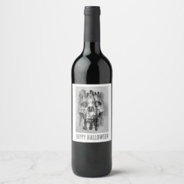Etiqueta Para Botella De Vino Feliz Halloween. Cráneo angustiado