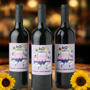 Etiqueta Para Botella De Vino Fiesta de Cumpleaños Retro Groovy Morado 60