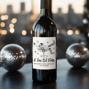 Etiqueta Para Botella De Vino Fiesta de cumpleaños un poquito más vieja y capric
