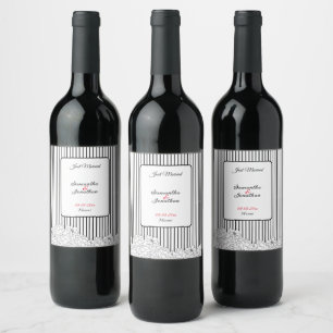 Etiqueta Para Botella De Vino Flores blancas y negras con rayas