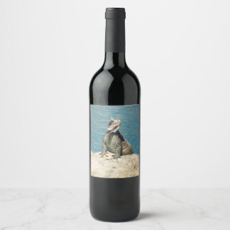 Etiqueta Para Botella De Vino Fotografía de vida salvaje tropical de Iguana en S