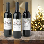 Etiqueta Para Botella De Vino Funny 2022 casi supera el nombre de Holiday<br><div class="desc">Una gran idea de regalo para tus amigos y familia. Pino acuático de invierno verde en la parte superior derecha de la etiqueta. "2022 está casi terminado" y "Una vez más a VINO" en la tipografía moderna. "Felices Fiestas" en tipografía escrita a mano. Agregue su nombre a este diseño de...</div>