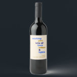 Etiqueta Para Botella De Vino Funny Hanukkah Love Latkes ilumina a Personalizado<br><div class="desc">Funny Hanukkah Love Latkes ilumina la etiqueta de vino azul Personalizado de vacaciones</div>