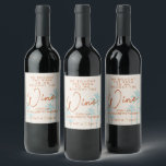 Etiqueta Para Botella De Vino Funny Tropical Bachelorette Weekend<br><div class="desc">Esta divertida etiqueta de vino de fin de semana tropical de soltera es una gran adición para un viaje de chicas,  en honor a la novia. Seguro que te vas a echar unas risas y hacen un gran favor de fiesta.</div>