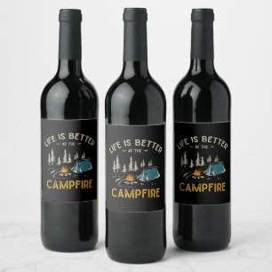 Etiqueta Para Botella De Vino La vida es mejor en la fogata divertido campista