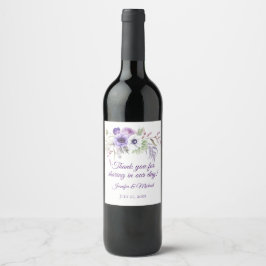 Etiqueta Para Botella De Vino Los favoritos de la boda floral blanca de la Lavan