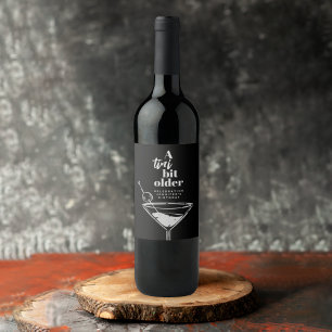 Etiqueta Para Botella De Vino Martini, un poco mayor, cumpleaños negro moderno