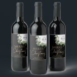 Etiqueta Para Botella De Vino Merry Christmas Corporate logo Wreath Holiday<br><div class="desc">Eleva tus regalos corporativos de vacaciones con estas etiquetas de Personalizado de Feliz Navidad. Personalice cada etiqueta con el logotipo, el mensaje y el nombre de su empresa en un fondo negro de moda con "Feliz Navidad" en un elegante tono dorado impreso. Una elegante cortina de flores verdes y blancas...</div>