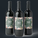 Etiqueta Para Botella De Vino Moda rosa de color de agua giratoria floral cumple<br><div class="desc">La decoración es de moda rosa y fiesta de color canario y floral. Bonita temática fiesta moderna y elegante.</div>