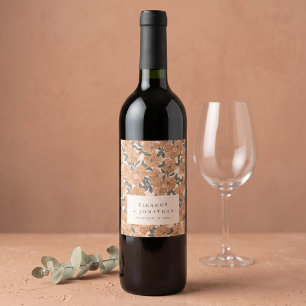 Etiqueta Para Botella De Vino Moderno Boho Amarillo Floral Cena de Ensayo Person