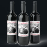 Etiqueta Para Botella De Vino Moose In Snow Merry Christmas Winter Scene<br><div class="desc">Fotografía exuberante de un alce en invierno de la escena del invierno de nieve Navidades etiqueta de vino de vacaciones. Personalice el nombre de su familia,  de su empresa o de su organización. Moderno con el tipo de letra de moda.</div>