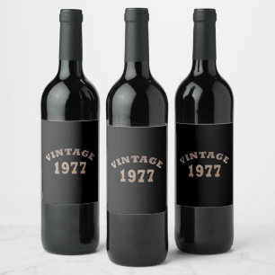Etiqueta Para Botella De Vino Nacida en 1977 cumpleaños elegante moderno vintage