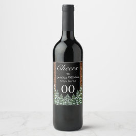 Etiqueta Para Botella De Vino Nacimiento de la madera nevada negra y el pino for
