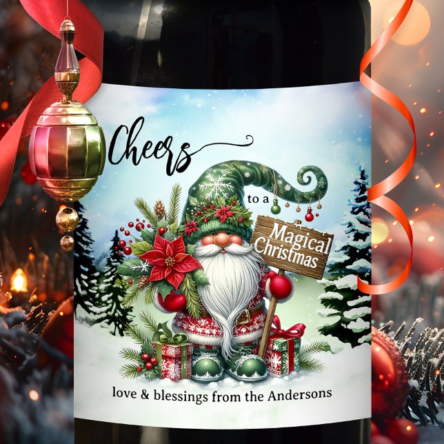 Etiqueta Para Botella De Vino Navidades mágicos de Gnome caprichosos (A funny Christmas wine label featuring a cute gnome highlighting the magical time of the year)