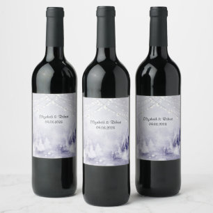 Etiqueta Para Botella De Vino Nieve violeta en el paisaje invernal