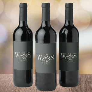 Etiqueta Para Botella De Vino Parejas de novios con inicial de ébano elegante