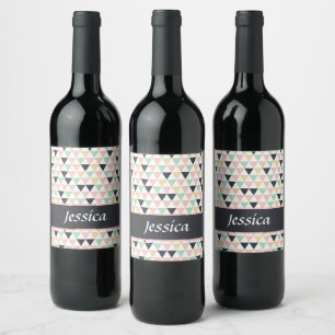 Etiqueta Para Botella De Vino Patrón de triángulos de colores de nombre personal
