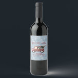 Etiqueta Para Botella De Vino Peace Love & Glugs Toy Truck Merry Christmas<br><div class="desc">Una linda etiqueta de botella de Navidades. Personaliza con tu nombre. El texto dice: Paz, amor y juegos. La imagen es un lindo camión de juguetes con la mano de Feliz Navidad pintada en un costado. Llevando un árbol de Navidad decorado en la parte de atrás. El fondo es un...</div>