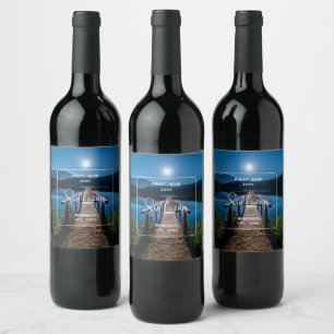 Etiqueta Para Botella De Vino Pier de noche bajo una luna completa de elaboració