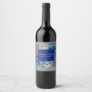 Etiqueta Para Botella De Vino Plata Metálica y Pétalos Azules: Un Toque de Elega