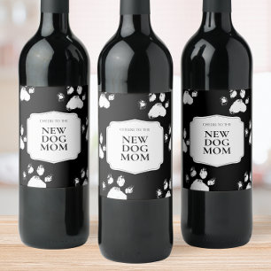 Etiqueta Para Botella De Vino Regalo de Nueva Mamá Perro Huellas Blancas y Negra