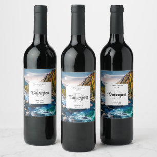 Etiqueta Para Botella De Vino Río y montañas Foto Monograma Fabricación de vino