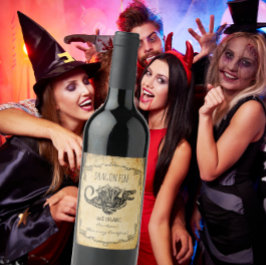 Etiqueta Para Botella De Vino Sala de botica halloween vintage Fuego de dragón