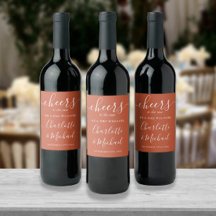 Etiqueta Para Botella De Vino Saludos Al Sr. Y A La Sra. Script Terracotta Boda