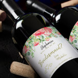 Etiqueta Para Botella De Vino ¿Serás mi propuesta de dama de honor regalo de flo<br><div class="desc">Personalizado seréis mi criada de honor / dama de honor / matrona de honor / chica de flores regalo de la etiqueta de vino de oro editable con rosas de jardín elegantes de color rosa y rubor con follaje verde salado y hojas en un fondo blanco. Ideal para un romántico...</div>