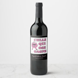 Etiqueta Para Botella De Vino She Who Dares Wins in French Congrats