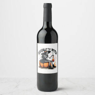 Etiqueta Para Botella De Vino Temporada de la bruja Tocante Hallowee Wtich