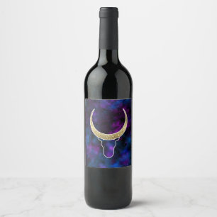 Etiqueta Para Botella De Vino Toro galaxy de vaca con cuernos dorados. Diseño e