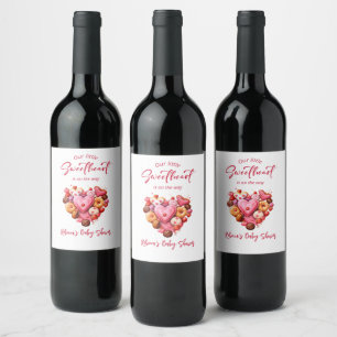 Etiqueta Para Botella De Vino Un poco de Baby Shower de corazón dulce rojo