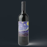 Etiqueta Para Botella De Vino Vincent Van Gogh Starry Night Vintage Bella Artes<br><div class="desc">Vincent van Gogh Starry Night Bella Artes Painting Starry Night es un cuadro del artista holandés post-impresionista Vincent van Gogh. El cielo azul nocturno está lleno de nubes, estrellas y una luna creciente brillante. La noche estrellada es la única noche de la serie de vistas desde la ventana de su...</div>