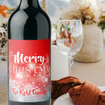 Etiqueta Para Botella De Vino White Snowflakes Sparkles Bokeh on Red Xmas<br><div class="desc">Beautiful winter themed wine label design featuring white snowflakes,  sparkles and bokeh on red/white blurry background. The text is fully customizable.</div>