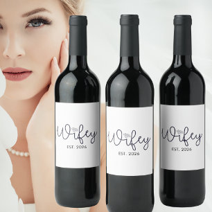 Etiqueta Para Botella De Vino Wifey Moderno con acento de diamante EST año