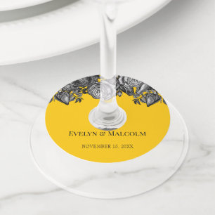Etiqueta Para Copas De Vino Boda Gold Goldenrod para las rosas blanco y negro