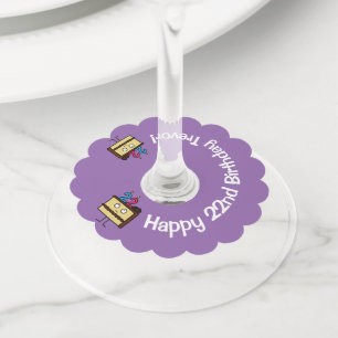 Etiqueta Para Copas De Vino Torta de cumpleaños 22 con hielo de chocolate con 