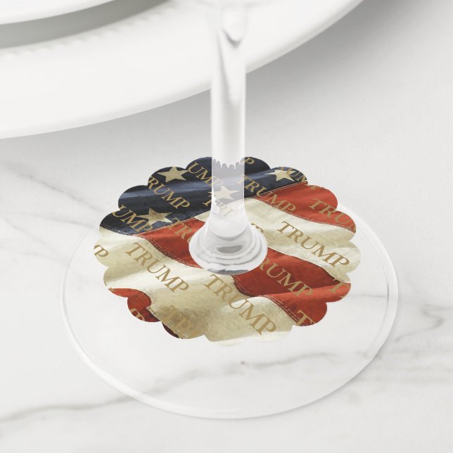 ETIQUETA PARA COPAS DE VINO TRUMP (Detalle)