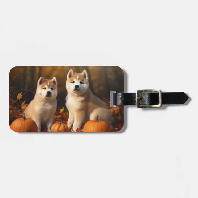 Etiqueta Para Maletas Akita Puppy Calabaza deslumbrante de otoño (Frente Horizontal)