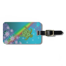 Arco iris y flores tropicales de la nadada de la