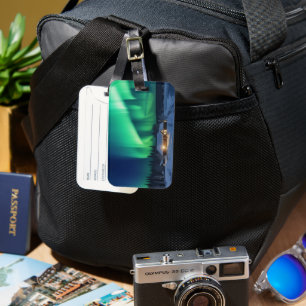 Etiqueta Para Maletas Aurora borealis sobre la cabaña de invierno