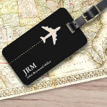 Etiqueta Para Maletas avión de viaje en blanco y negro personalizado<br><div class="desc">Un elemento elegante con la imagen gráfica de un plano blanco sobre negro (color personalizado),  para identificar sus pertenencias</div>