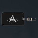 Etiqueta Para Maletas Black Silver Modern Script Girly Monograma Nombre<br><div class="desc">Monograma negro y plateado Añade tu propio nombre Script Etiqueta de bolsa para el equipaje La etiqueta de la bolsa hace el dulce perfecto de 16 años,  boda,  ducha de novia,  ducha de bebé o regalo de soltera para alguien que decora su habitación con estilo.</div>