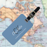 Etiqueta Para Maletas Blanco azul turbio monogramado<br><div class="desc">Fondo azul turbio. Personalice y agregue sus letras de monograma,  nombre y nombre completo en la parte delantera. Su información de contacto en la parte posterior.</div>