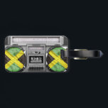 Etiqueta Para Maletas Boombox de Jamaica<br><div class="desc">Hola,  este diseño de la vieja escuela y el fresco representan un boombox vintage combinado con la bandera de la jamaica. ¡Gracioso y sabroso te seguirá por todas partes!</div>