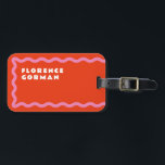 Etiqueta Para Maletas Canción roja y rosa con texto<br><div class="desc">Un enfoque de moda en el marco de acequia de línea ondulada en color rosa sobre rojo cereza con texto sencillo y modificable para una fácil personalización con un nombre y una dirección.</div>