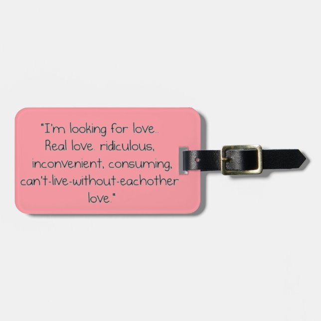 Etiqueta Para Maletas Carrie Bradshaw: "Estoy buscando amor " (Frente Horizontal)